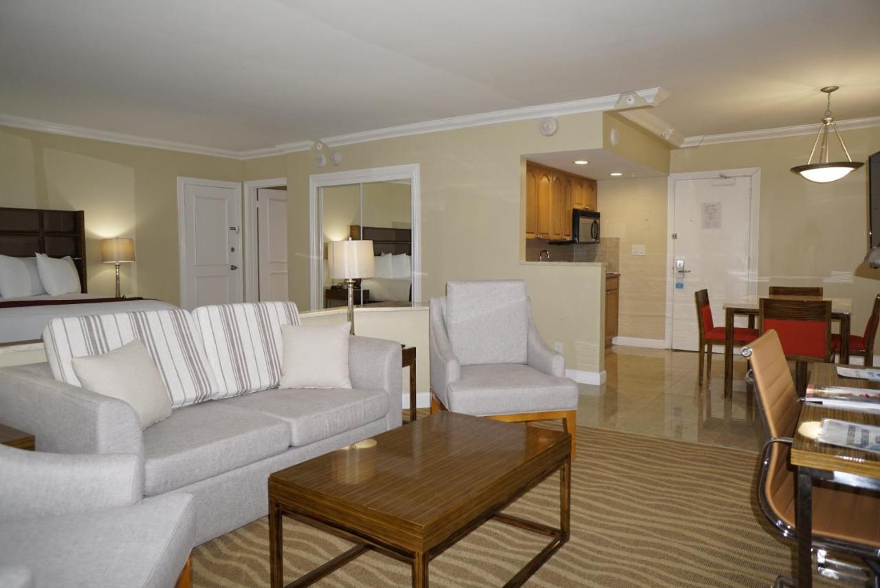 Ocean Sky Hotel & Resort Fort Lauderdale Extérieur photo