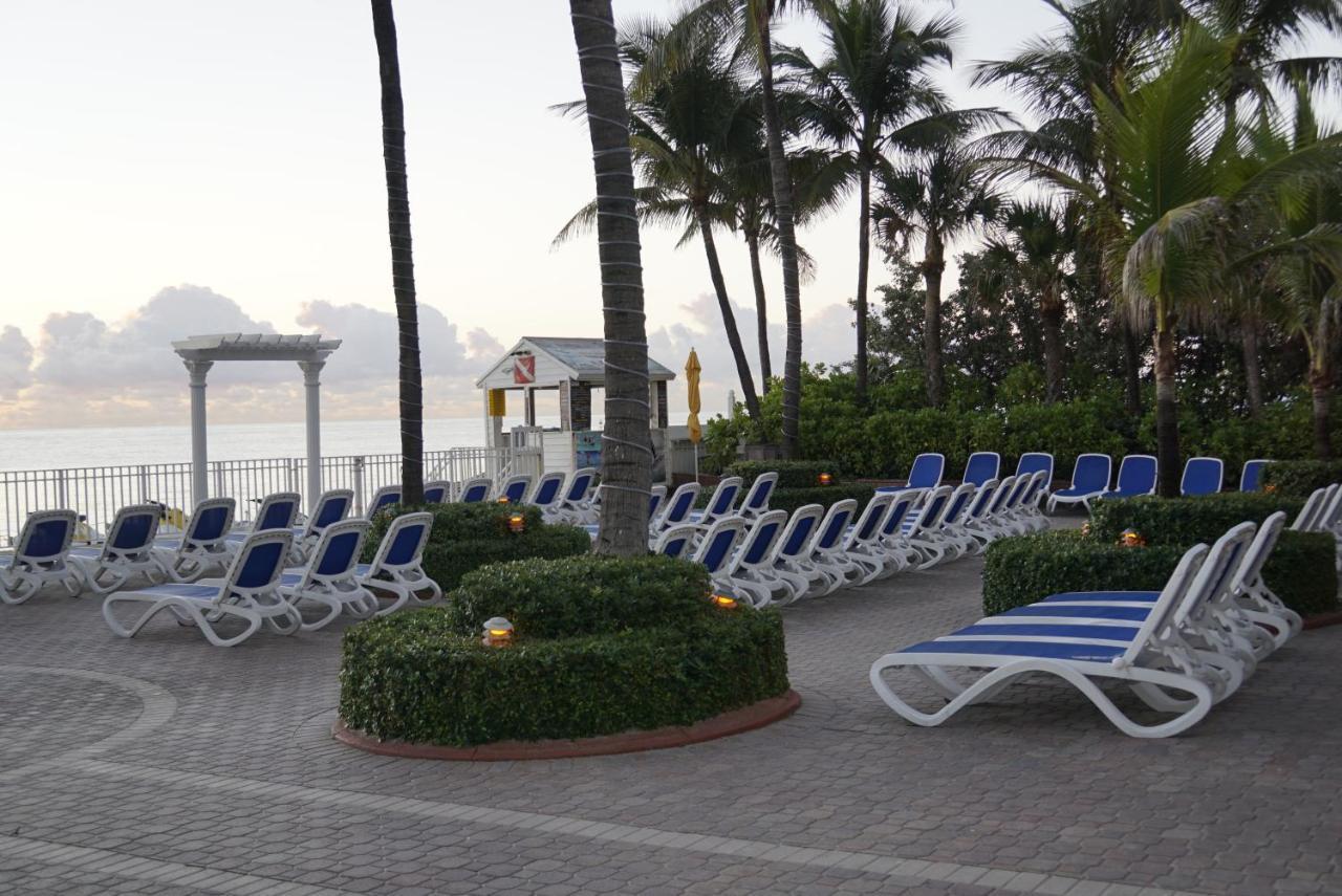 Ocean Sky Hotel & Resort Fort Lauderdale Extérieur photo